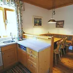 Lisa - Lisa - 3 Bedroom Apartment